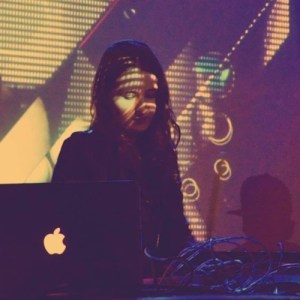 CHLOE-MARTINI-TEMPTATION-KHADISMA-REMIX-