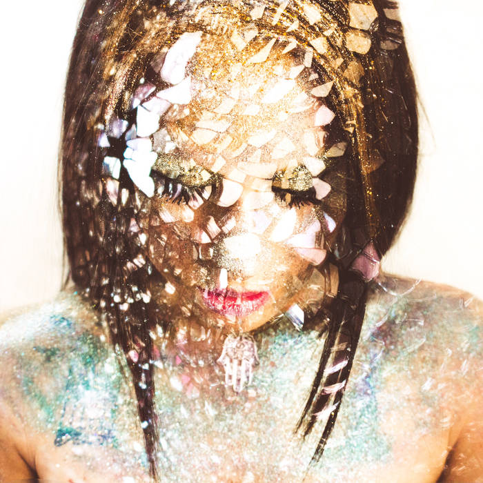 Olivia Louise X Gautier - STARSTUFF