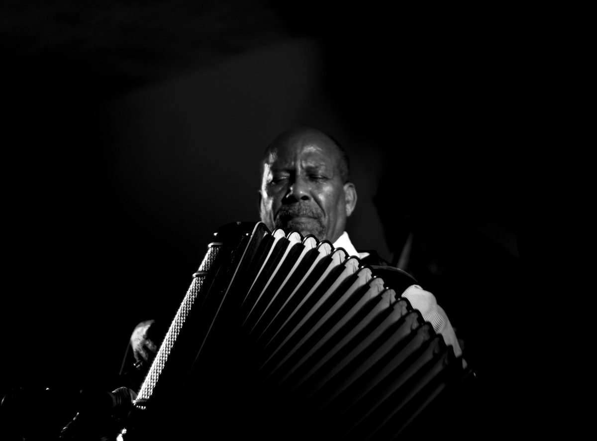 Yegle Nesh / Hailu by Hailu Mergia