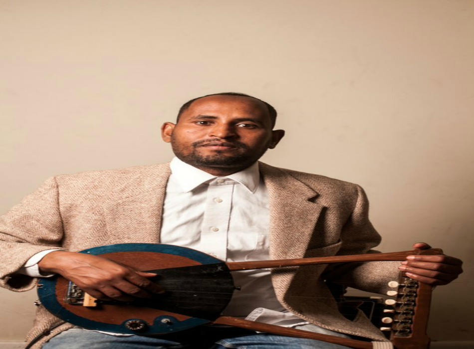 Awalom Gebremariam - Desdes