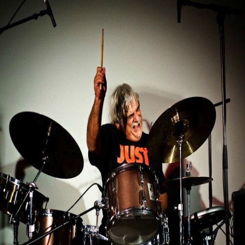 Ivan 'Mamao' Conti needs your help!