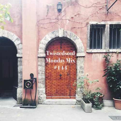 Brand new Monday Mix