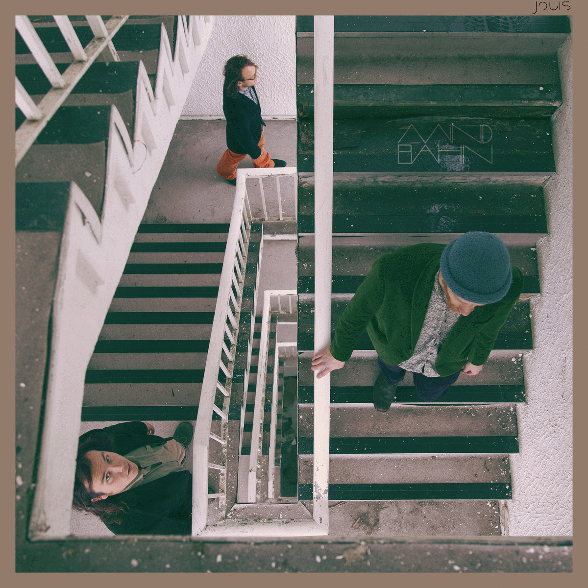 Brighton three-piece Jouis return with their second album ‘Mind Bahn’.