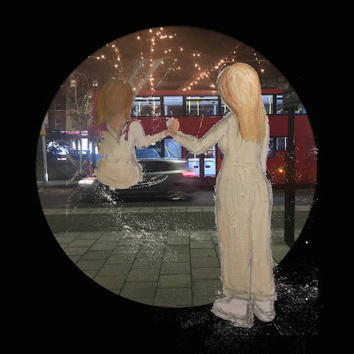 South-East saxophonist/singer/producer Laura Misch shares new single.