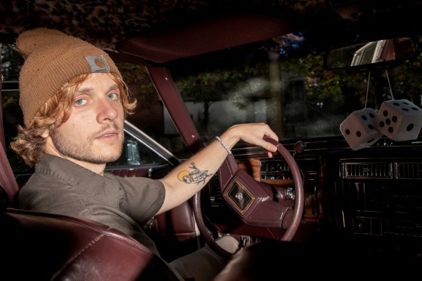 Stimulator Jones shares new track.