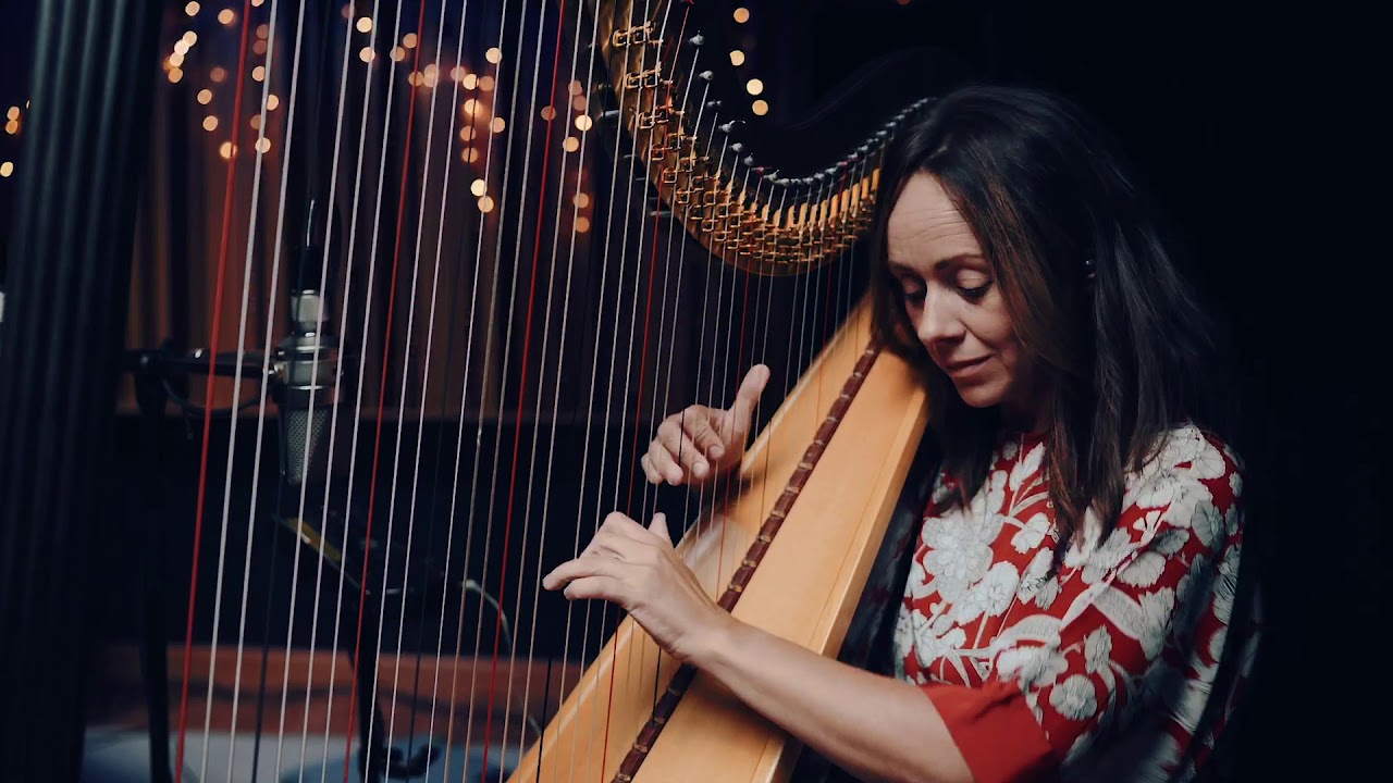 Guest Playlist: Amanda Whiting.